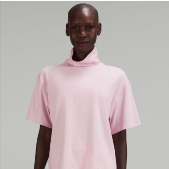 Lululemon Athletica Soft Pink Short Sleeve Tee - Picture 1 of 6